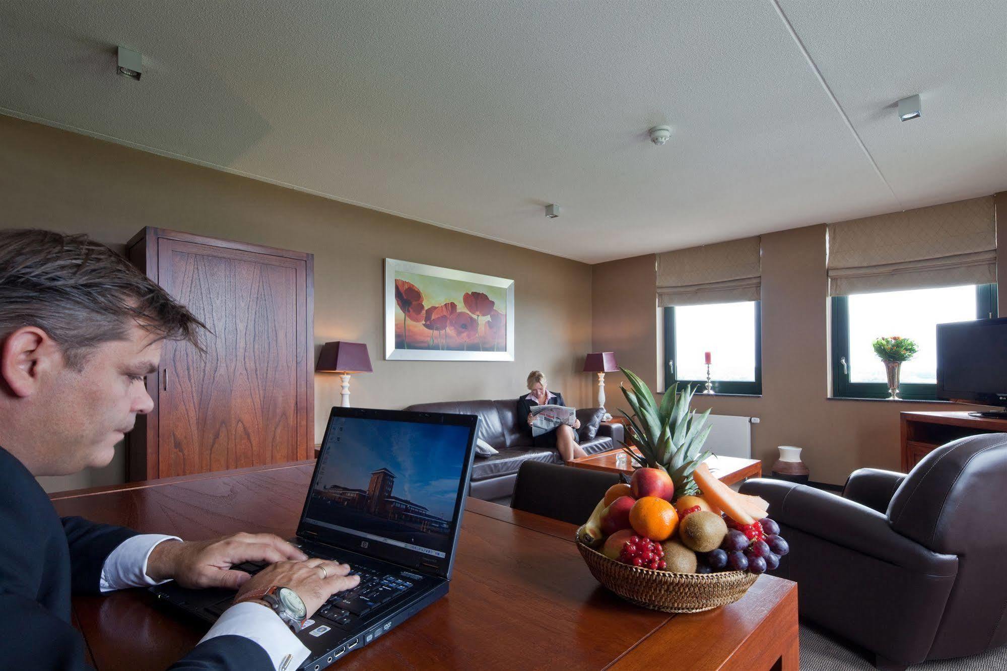 Hotel Van Der Valk Wolvega-Heerenveen Luaran gambar